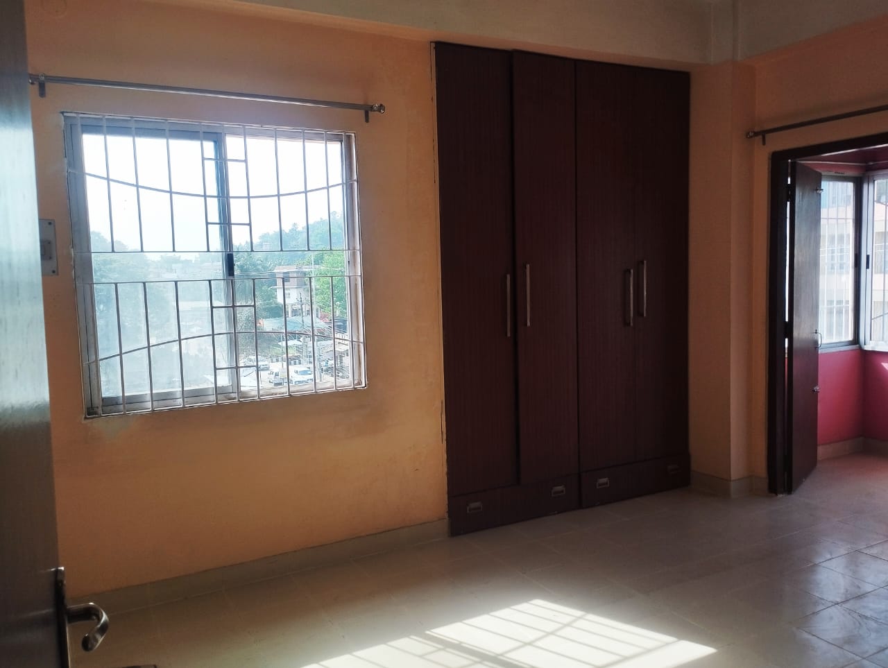 Unfurnished 3bhk in Hengrabari Rd, Lichubagan, Hengrabari, Guwahati, Assam, India for Rent